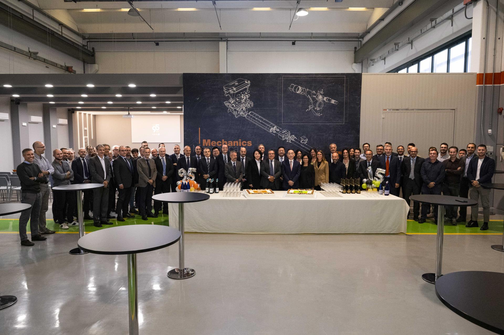 东升国际官网-钻营健全,你我一路成长