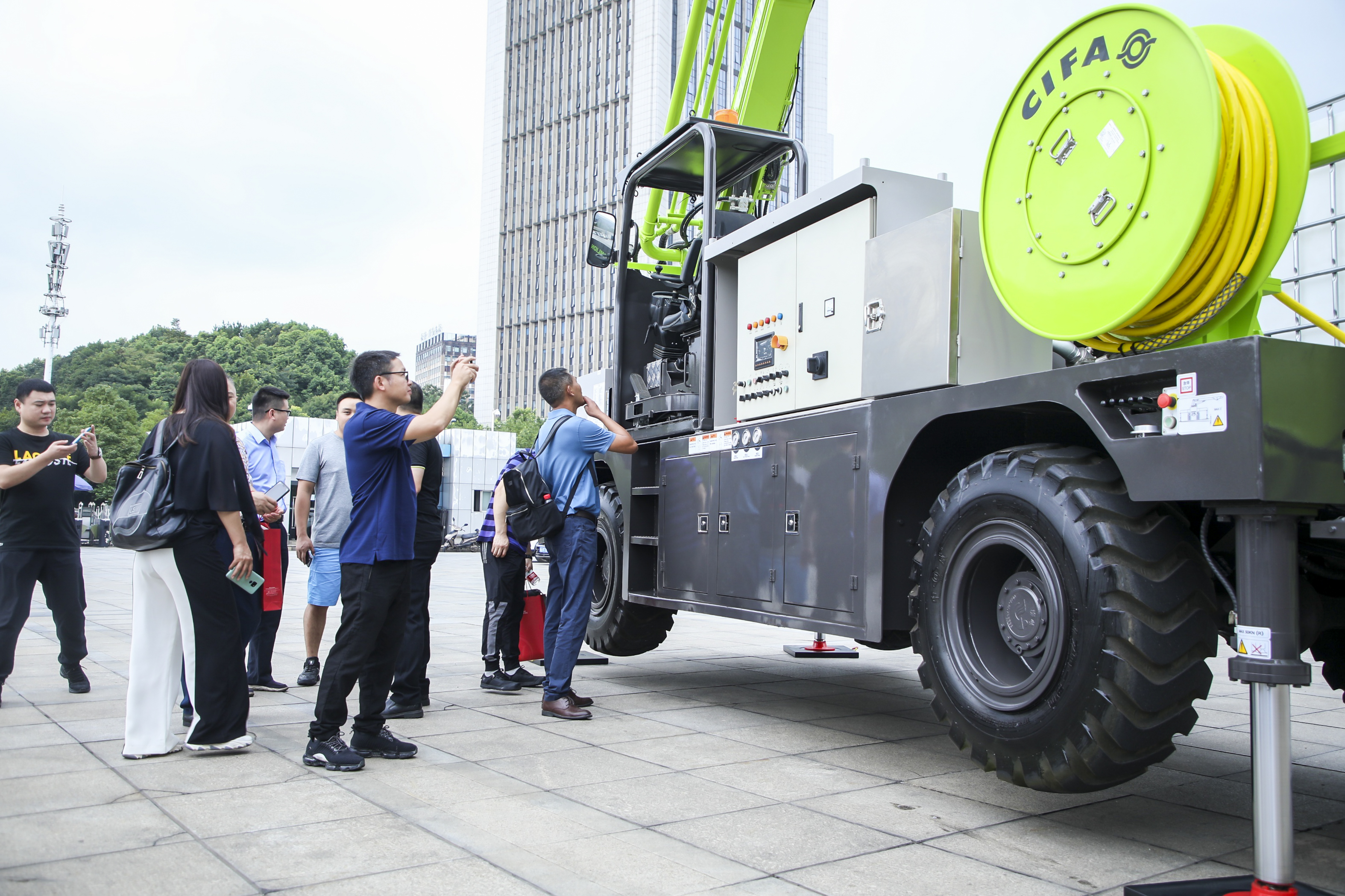 东升国际官网-钻营健全,你我一路成长